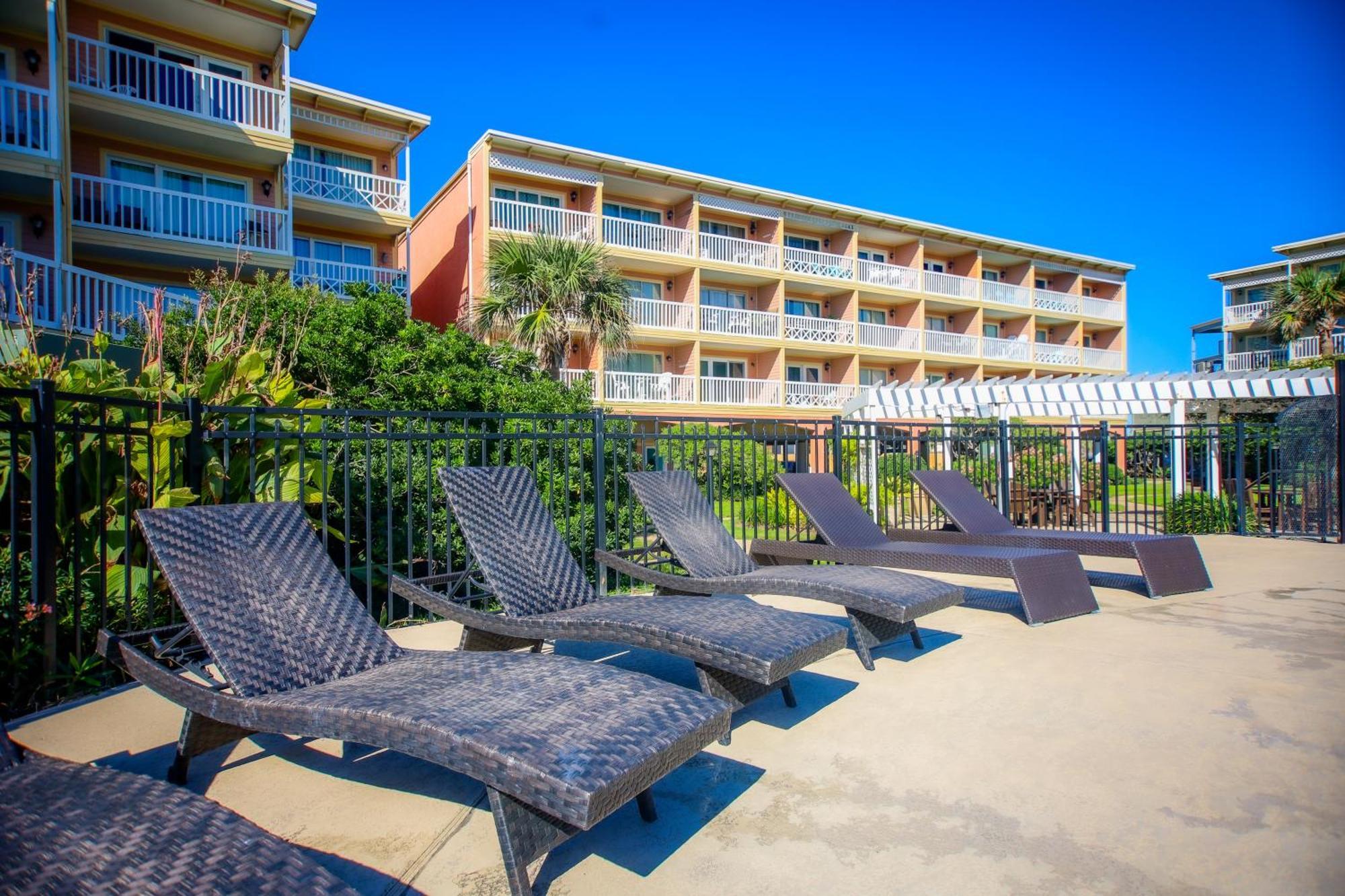 Sea-Renity Heated Pools Steps To The Beach Галвестън Екстериор снимка